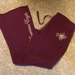 American Eagle Maroon Sweatpants